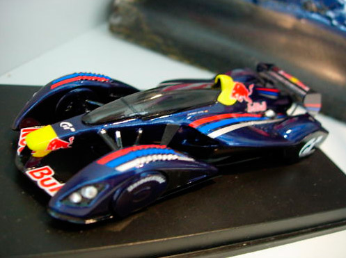 модель Red Bull X2010