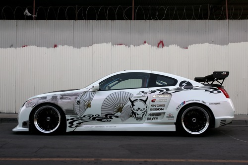 модифицированный Infiniti G37