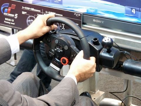 Демонстрацция Gran Tursimo 5 на выставке Tokyo Motor Show 2009